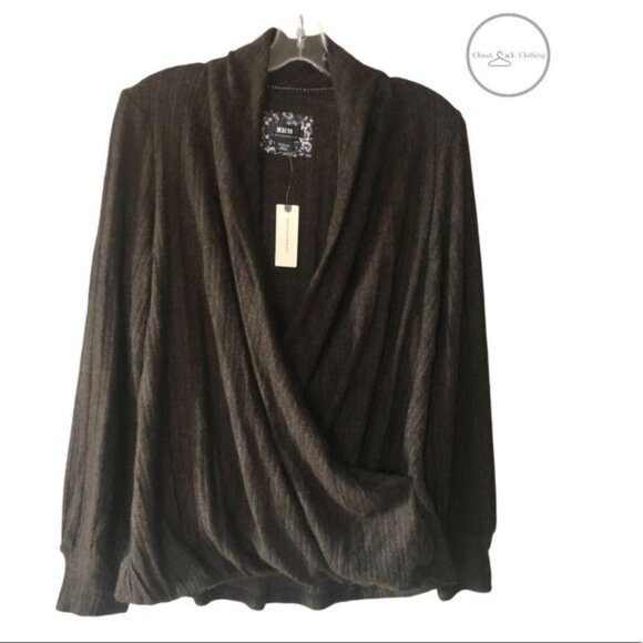 MAEVE Rafela Hacci Surplice Top NWT Size Medium - Picture 2 of 12